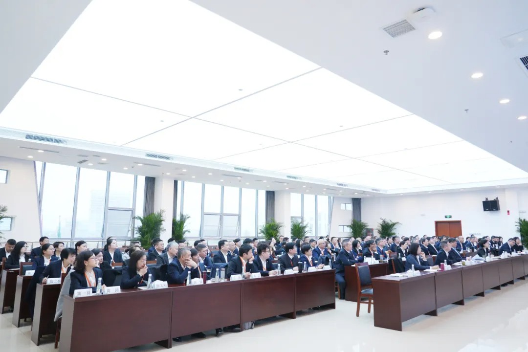 锚定目标 指明方向 | 尊龙凯时生物召开2024年度血源工作会